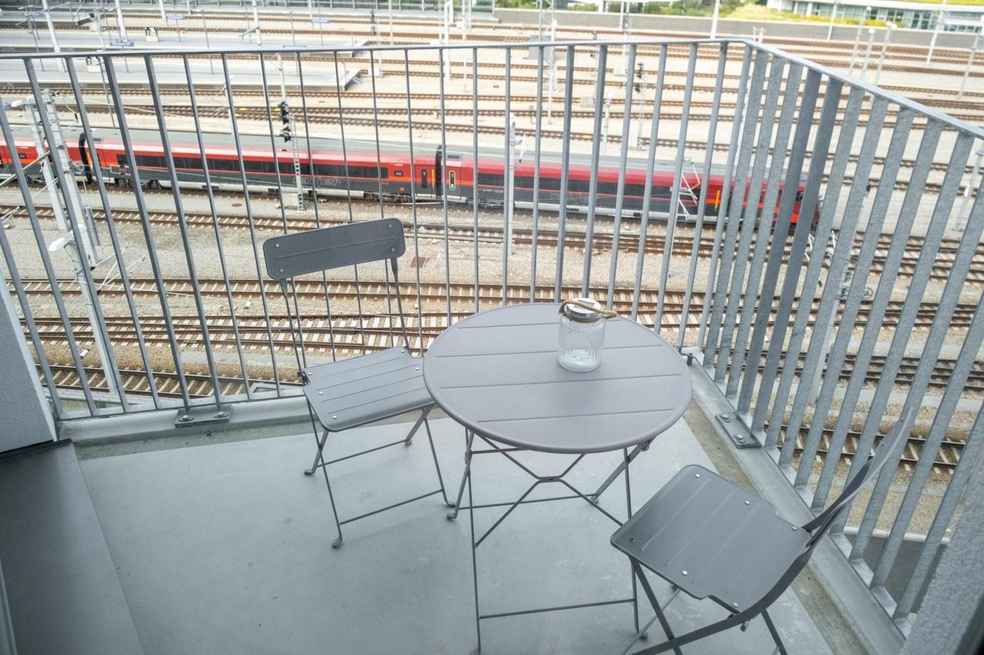 Decorous Cozy City View Suite Viena Exterior foto